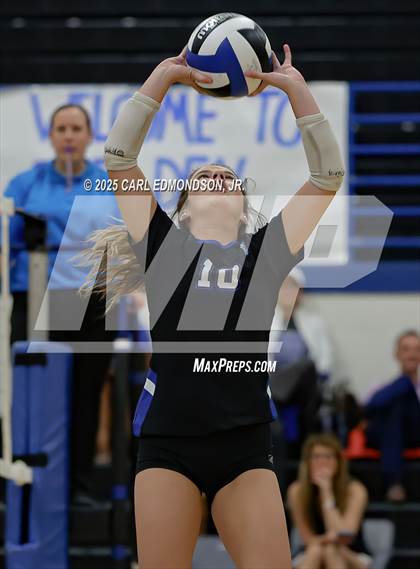 Thumbnail 3 in Lebanon @ LaVergne photogallery.