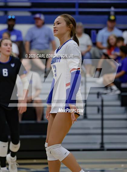 Thumbnail 3 in Lebanon @ LaVergne photogallery.