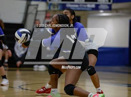 Thumbnail 1 in Lebanon @ LaVergne photogallery.
