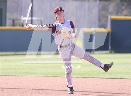 Thumbnail 3 in Simi Valley vs. Patrick Henry (74th Annual San Diego Lions Tournament) photogallery.