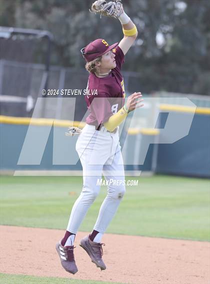Thumbnail 2 in Simi Valley vs. Patrick Henry (74th Annual San Diego Lions Tournament) photogallery.