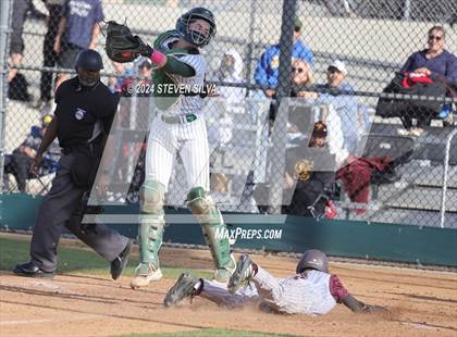 Thumbnail 2 in Simi Valley vs. Patrick Henry (74th Annual San Diego Lions Tournament) photogallery.