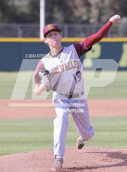 Thumbnail 2 in Simi Valley vs. Patrick Henry (74th Annual San Diego Lions Tournament) photogallery.