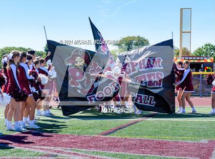 Thumbnail 1 in Glen Cove @ Mepham photogallery.