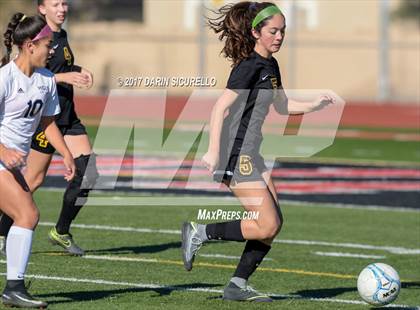 Thumbnail 3 in Higley vs. Mountain Pointe (Coyote Classic Semifinal) photogallery.