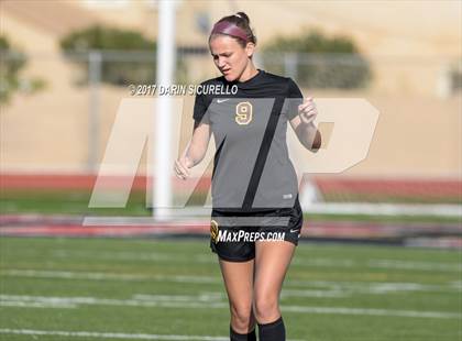Thumbnail 3 in Higley vs. Mountain Pointe (Coyote Classic Semifinal) photogallery.
