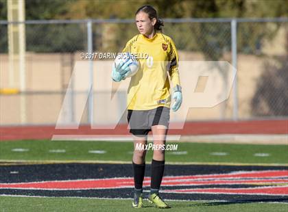 Thumbnail 2 in Higley vs. Mountain Pointe (Coyote Classic Semifinal) photogallery.