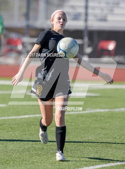 Thumbnail 3 in Higley vs. Mountain Pointe (Coyote Classic Semifinal) photogallery.