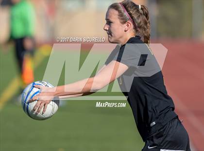 Thumbnail 1 in Higley vs. Mountain Pointe (Coyote Classic Semifinal) photogallery.