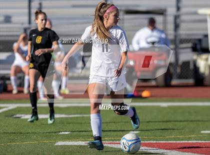 Thumbnail 1 in Higley vs. Mountain Pointe (Coyote Classic Semifinal) photogallery.