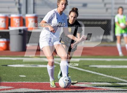 Thumbnail 3 in Higley vs. Mountain Pointe (Coyote Classic Semifinal) photogallery.