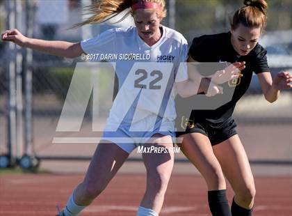 Thumbnail 2 in Higley vs. Mountain Pointe (Coyote Classic Semifinal) photogallery.