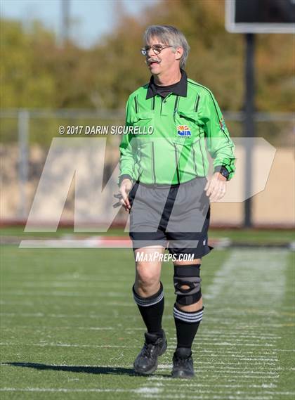Thumbnail 2 in Higley vs. Mountain Pointe (Coyote Classic Semifinal) photogallery.