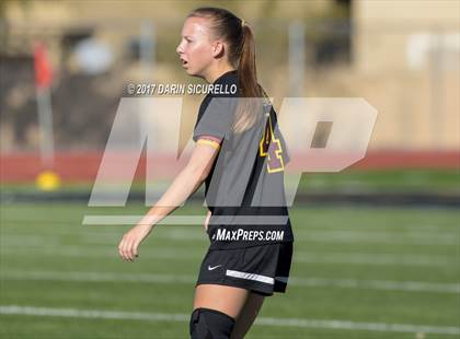 Thumbnail 3 in Higley vs. Mountain Pointe (Coyote Classic Semifinal) photogallery.