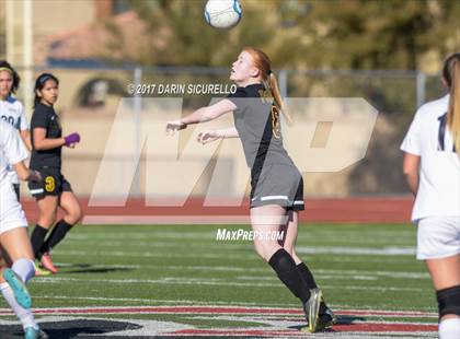 Thumbnail 2 in Higley vs. Mountain Pointe (Coyote Classic Semifinal) photogallery.