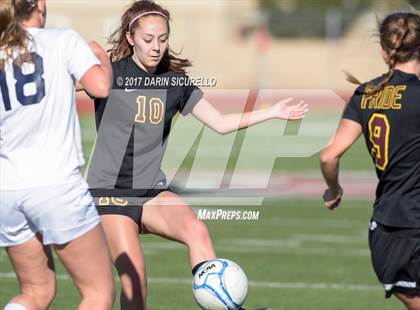 Thumbnail 3 in Higley vs. Mountain Pointe (Coyote Classic Semifinal) photogallery.
