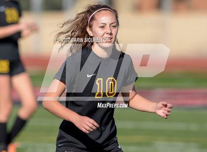 Thumbnail 3 in Higley vs. Mountain Pointe (Coyote Classic Semifinal) photogallery.