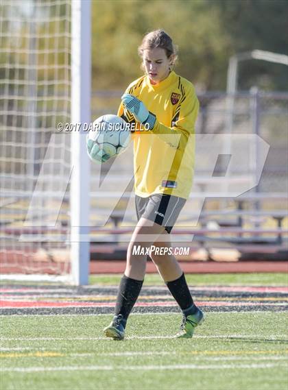 Thumbnail 2 in Higley vs. Mountain Pointe (Coyote Classic Semifinal) photogallery.