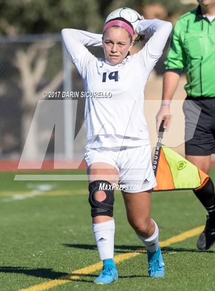 Thumbnail 3 in Higley vs. Mountain Pointe (Coyote Classic Semifinal) photogallery.
