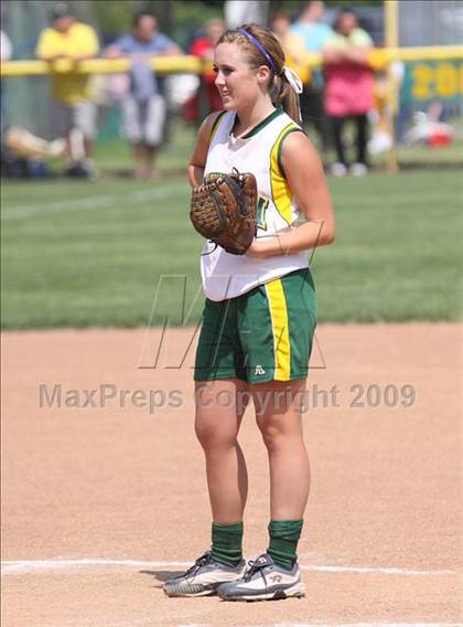 Thumbnail 1 in Fairport vs Williamsville North (NYSPHSAA Class AA Far West Regional) photogallery.