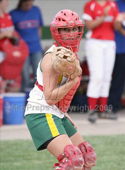 Thumbnail 1 in Fairport vs Williamsville North (NYSPHSAA Class AA Far West Regional) photogallery.