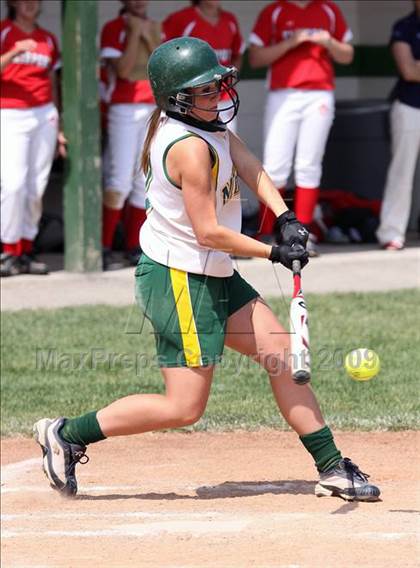 Thumbnail 1 in Fairport vs Williamsville North (NYSPHSAA Class AA Far West Regional) photogallery.