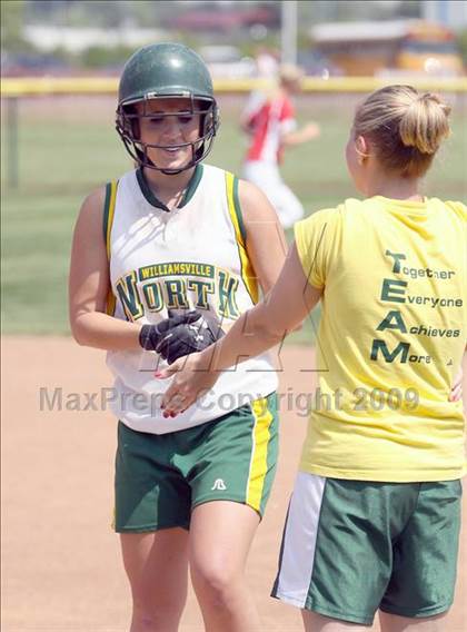 Thumbnail 2 in Fairport vs Williamsville North (NYSPHSAA Class AA Far West Regional) photogallery.