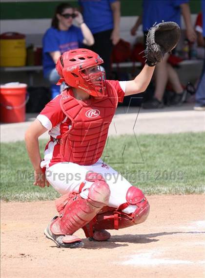Thumbnail 1 in Fairport vs Williamsville North (NYSPHSAA Class AA Far West Regional) photogallery.