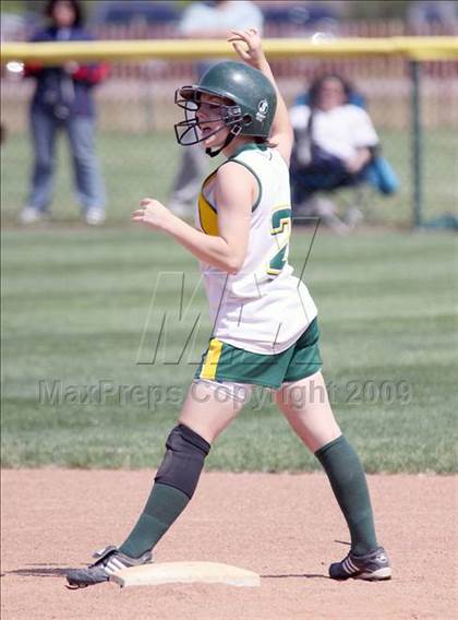 Thumbnail 1 in Fairport vs Williamsville North (NYSPHSAA Class AA Far West Regional) photogallery.