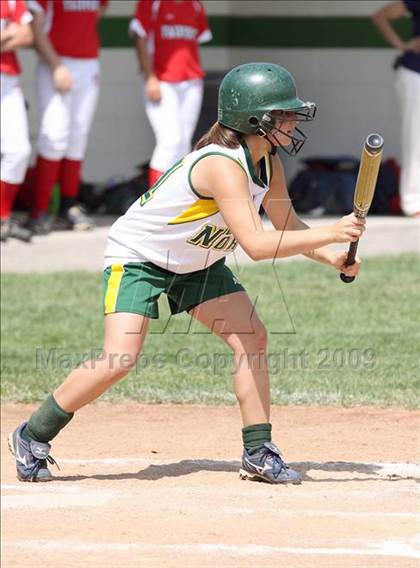Thumbnail 1 in Fairport vs Williamsville North (NYSPHSAA Class AA Far West Regional) photogallery.