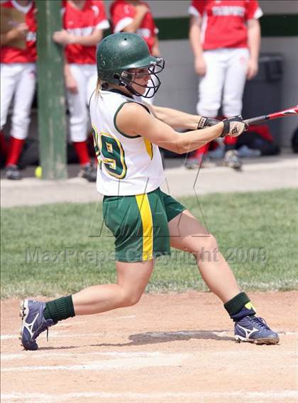 Thumbnail 2 in Fairport vs Williamsville North (NYSPHSAA Class AA Far West Regional) photogallery.