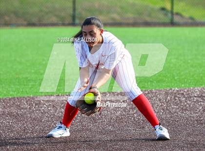 Thumbnail 3 in Hixson vs Baylor photogallery.
