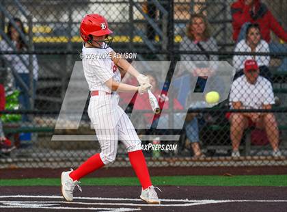 Thumbnail 1 in Hixson vs Baylor photogallery.