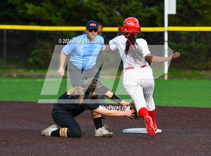 Thumbnail 2 in Hixson vs Baylor photogallery.