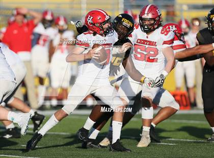 Thumbnail 3 in Hunterdon Central vs Piscataway photogallery.