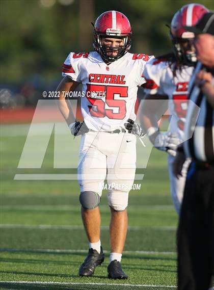 Thumbnail 2 in Hunterdon Central vs Piscataway photogallery.