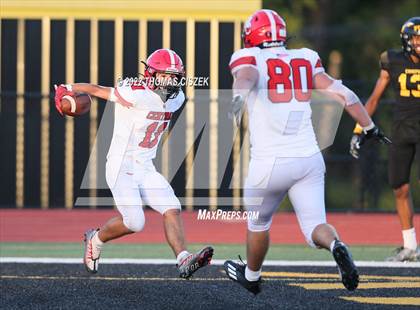 Thumbnail 3 in Hunterdon Central vs Piscataway photogallery.