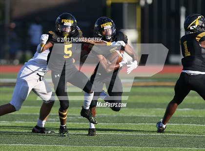 Thumbnail 3 in Hunterdon Central vs Piscataway photogallery.