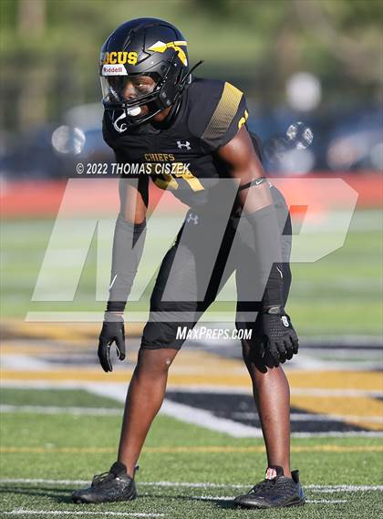 Thumbnail 3 in Hunterdon Central vs Piscataway photogallery.