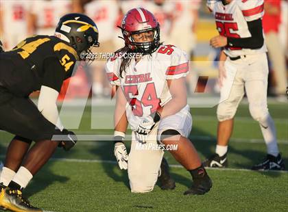 Thumbnail 1 in Hunterdon Central vs Piscataway photogallery.