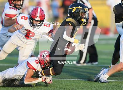 Thumbnail 1 in Hunterdon Central vs Piscataway photogallery.
