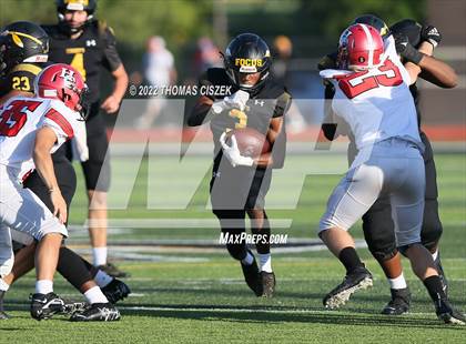 Thumbnail 2 in Hunterdon Central vs Piscataway photogallery.