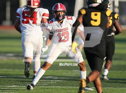 Thumbnail 3 in Hunterdon Central vs Piscataway photogallery.