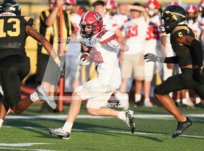 Thumbnail 3 in Hunterdon Central vs Piscataway photogallery.
