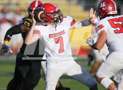 Thumbnail 2 in Hunterdon Central vs Piscataway photogallery.