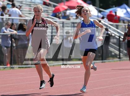 Thumbnail 1 in NJSIAA Track and Field Sectionals North 2 (Groups 1 and 4 - Girls) photogallery.