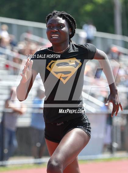 Thumbnail 3 in NJSIAA Track and Field Sectionals North 2 (Groups 1 and 4 - Girls) photogallery.