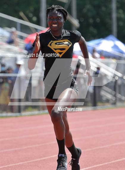 Thumbnail 1 in NJSIAA Track and Field Sectionals North 2 (Groups 1 and 4 - Girls) photogallery.