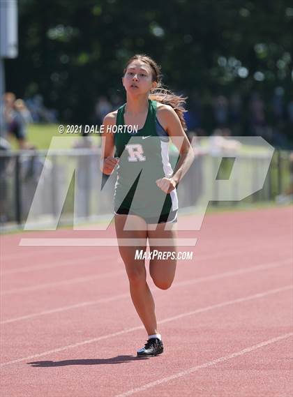 Thumbnail 2 in NJSIAA Track and Field Sectionals North 2 (Groups 1 and 4 - Girls) photogallery.