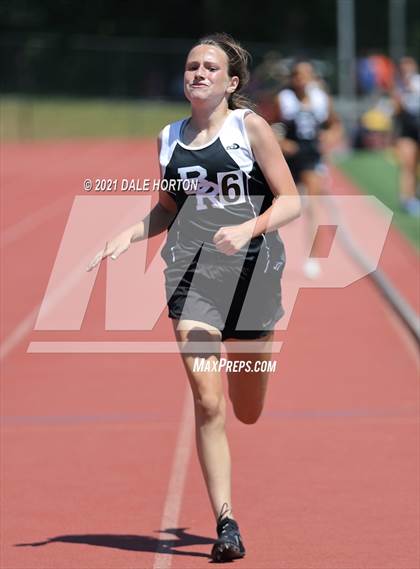 Thumbnail 1 in NJSIAA Track and Field Sectionals North 2 (Groups 1 and 4 - Girls) photogallery.